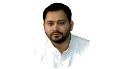 Service of public representatives should be taken in relief and rescue operations - Tejashwi Yadav