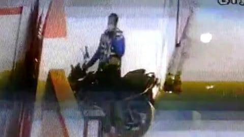 PDS shopkeeper bike stolen in Ara, photo captured in CCTV