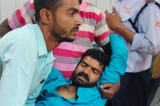 Ritesh Yadav injured - 15 डिसमिल जमीन के विवाद को लेकर युवक को मारी गोली