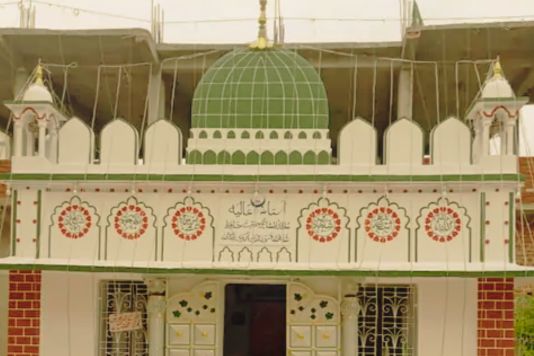 Urs at Mirganj Ara - मीरगंज आरा खानकाह फ़रीदिया में 12 अगस्त से रहमतुल्ला अलैह का 119वां दो दिवसीय उर्स