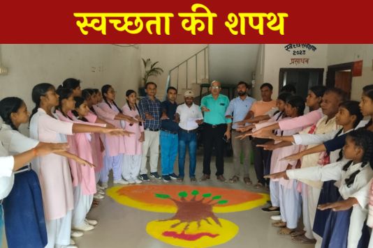 Shahpur cleanliness - students oath - स्वच्छता को लेकर नपं में छात्राओं ने निकाली प्रभातफेरी, ली स्वच्छता की शपथ