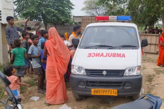 Bhojpur district administration - health services - स्वास्थ्य सेवाएं: स्वास्थ्य शिविरों के माध्यम से चिकित्सीय सुविधाएं प्रदान की जा रही हैं, ताकि किसी भी प्रकार की बीमारी का त्वरित उपचार सुनिश्चित हो सके।