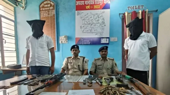AK-47 in Shahpur - भोजपुर में AK-47 सहित भारी मात्रा में हथियार और कारतूस बरामद