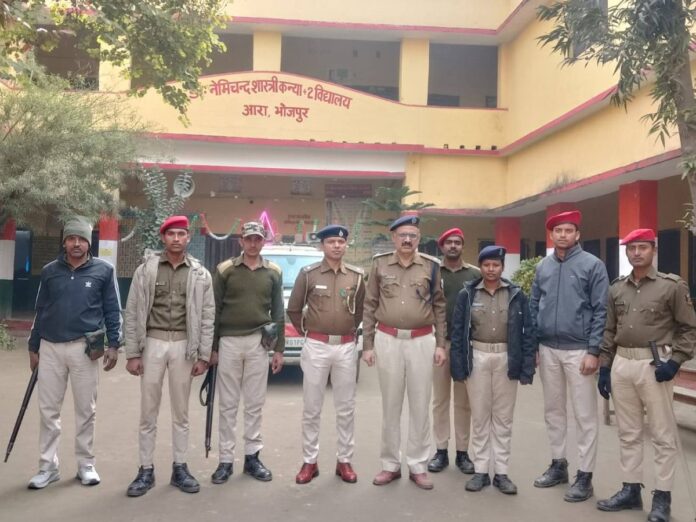 Ara city - दारोगा बहाली की प्रारम्भिक परीक्षा शांतिपूर्ण वस्वच्छ वातावरण में सम्पन्न