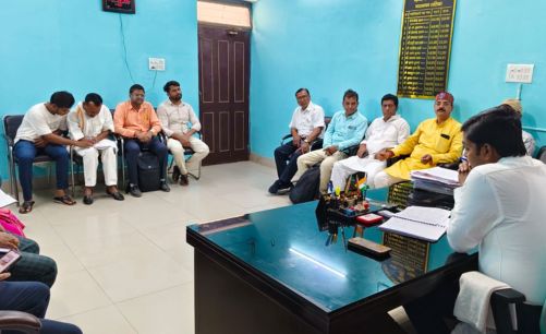 Jagdishpur SDM held a meeting with gas agency owners/managers