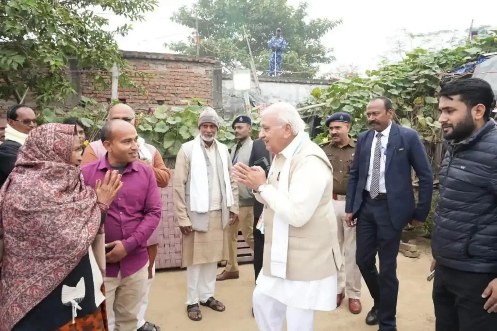 भोजपुरी के शेक्सपियर' भिखारी ठाकुर के प्रपौत्र सुशील ठाकुर राजभवन से बर्खास्त भोजपुरी के शेक्सपियर' भिखारी ठाकुर के प्रपौत्र सुशील ठाकुर राजभवन से बर्खास्त