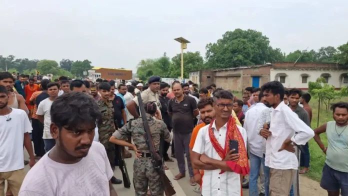 Sunil Yadav Bilauti - बिलौना मोड़ के समीप फोरलेन पर टेलर की चपेट में आने से बाइक सवार की मौत